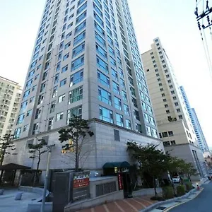아파트 Big Party House, 부산광역시